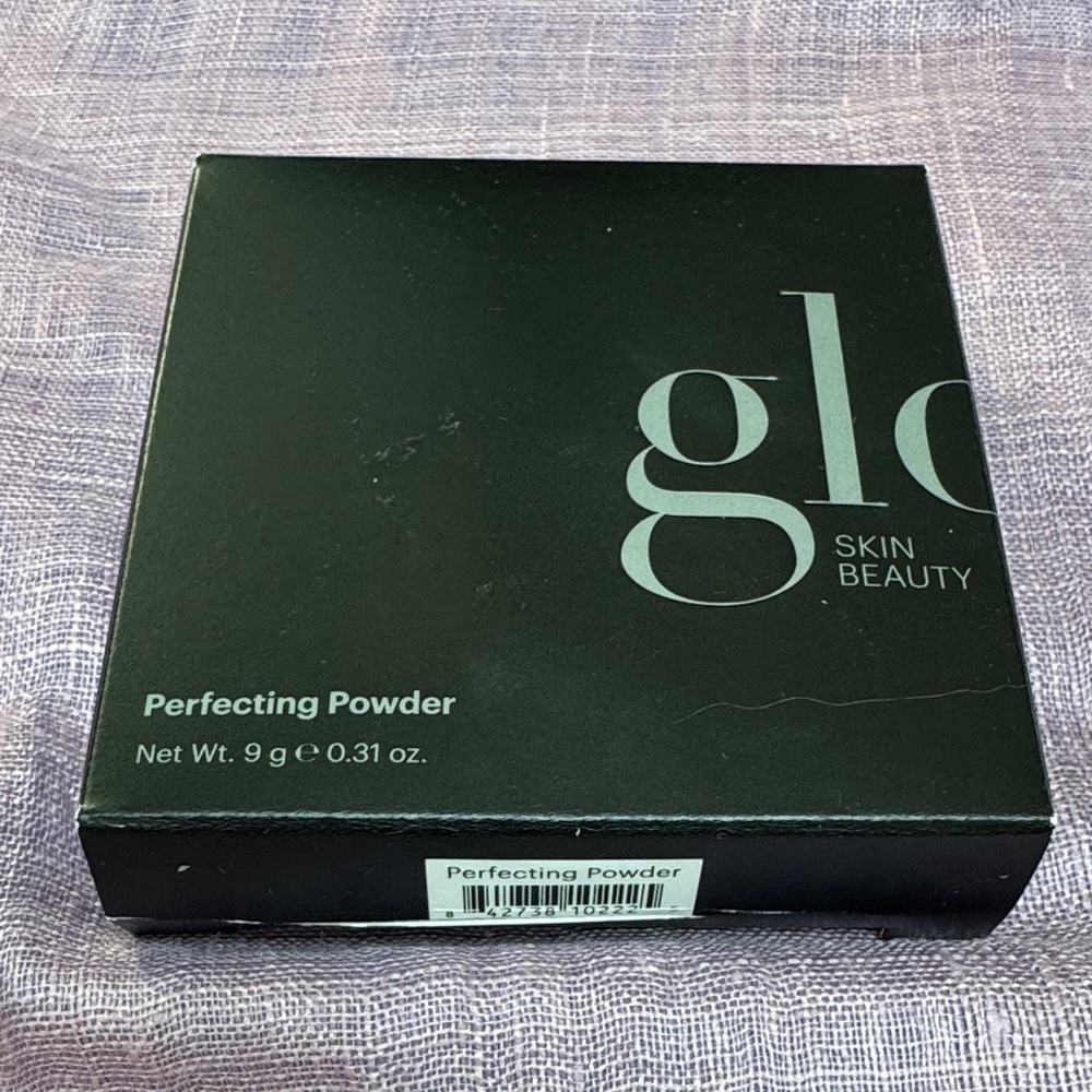 Perfecting Powder Translucent Setting Powder NIB - Picture 7 of 7